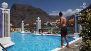 HOTEL GRAN REY (VIDEO OFICIAL)